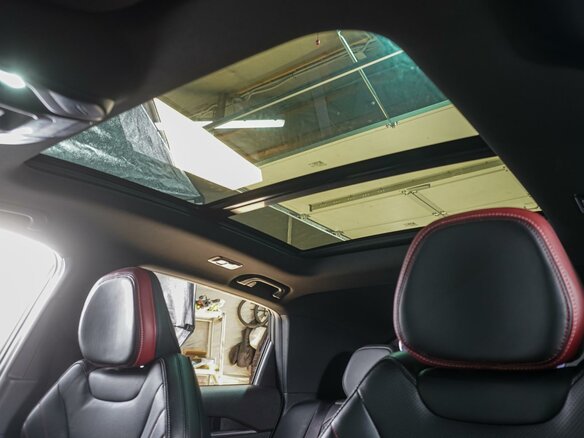 2023 Geely Coolray I Рестайлинг, серый, 1799000 рублей - вид 11
