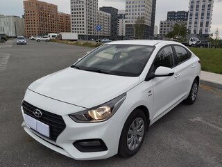 2019 Hyundai Solaris II, белый, 1750000 рублей, вид 4