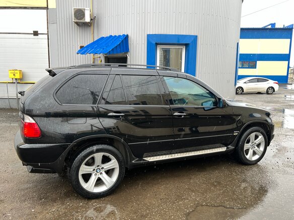 2004 BMW X5 3.0d I (E53) Рестайлинг, чёрный - вид 3