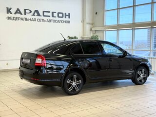 2011 Skoda Octavia DSG7 II (A5) Рестайлинг, чёрный, 690000 рублей, вид 2