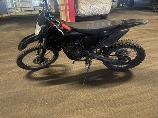 2023 Motoland CRF250, чёрный, 105000 рублей, вид 3