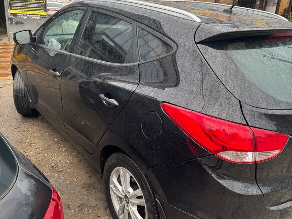 2014 Hyundai ix35 I Рестайлинг, чёрный, 1100000 рублей - вид 4