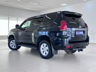 2019 Toyota Land Cruiser Prado 150 Series Рестайлинг 2, чёрный, 4395000 рублей, вид 4