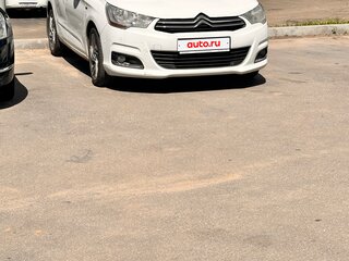 2011 Citroen C4 II, белый, 649000 рублей, вид 2