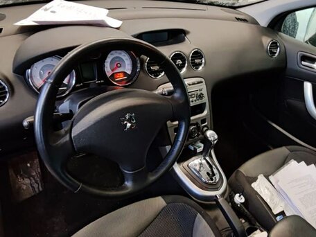 2008 Peugeot 308 I, чёрный, 370000 рублей, вид 1