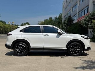 2023 Honda Vezel II, белый, 1894000 рублей, вид 4