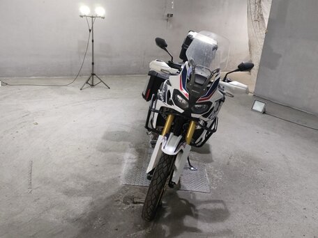 2017 Honda CRF 1000L Africa Twin, белый, 1076000 рублей, вид 3