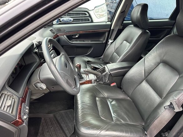 2001 Volvo S80 I, чёрный, 1200000 рублей - вид 10