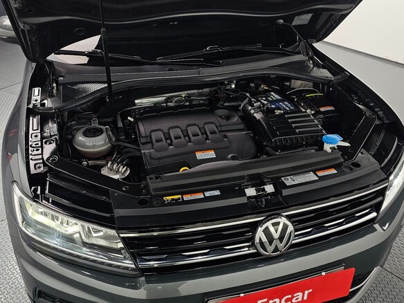 2020 Volkswagen Tiguan II, серебристый, 2450000 рублей - вид 23