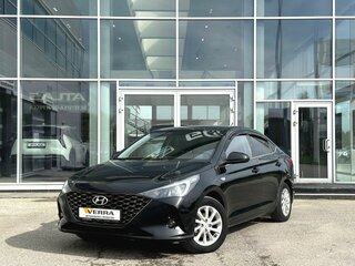 2020 Hyundai Solaris II Рестайлинг, чёрный, 1350000 рублей, вид 3
