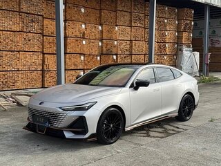 2022 Changan UNI-V I, серебристый, 2550000 рублей, вид 1