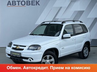 2017 Chevrolet Niva I Рестайлинг, белый, 855000 рублей, вид 1