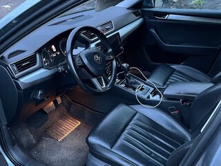 2017 Skoda Superb III, серый, 2200000 рублей, вид 4