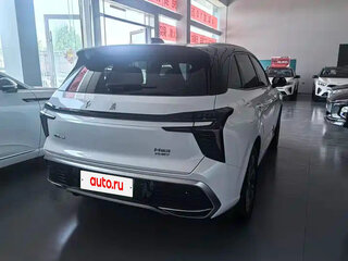 2025 Hongqi HS3, белый, 3765206 рублей, вид 3