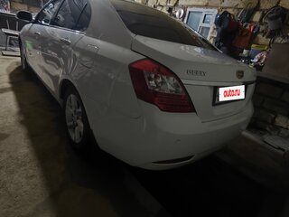 2013 Geely Emgrand EC7, белый, 750000 рублей, вид 2