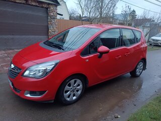 2014 Opel Meriva B Рестайлинг, красный, 850000 рублей, вид 1