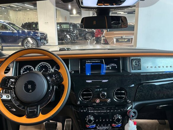 2021 Rolls-Royce Phantom VIII (Series I), чёрный, 45000000 рублей - вид 15