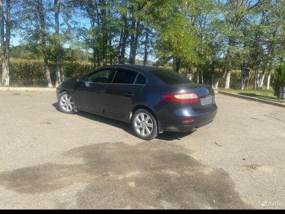 2010 Renault Fluence I, серый, 730000 рублей - вид 5