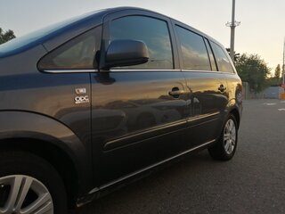 2011 Opel Zafira B Рестайлинг, серый, 900000 рублей, вид 4