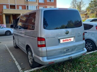 2004 Volkswagen Caravelle SWB 4MOTION T5, серебристый, 1080000 рублей, вид 4