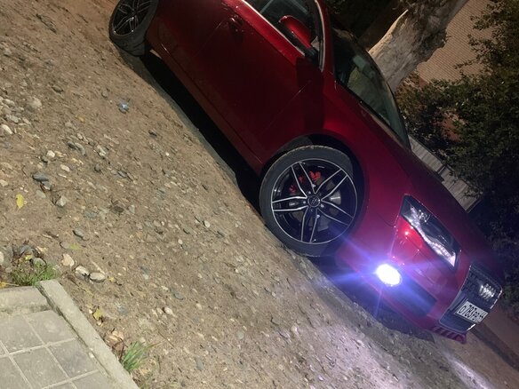 2009 Audi A4 IV (B8), красный, 1300000 рублей - вид 12