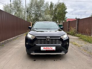 2021 Toyota RAV4 V (XA50), чёрный, 2800000 рублей, вид 2