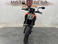 2020 KTM 390 Duke, оранжевый, 455000 рублей - вид 2