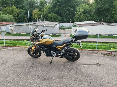 2020 BMW F 900 XR, золотистый, 950000 рублей, вид 4