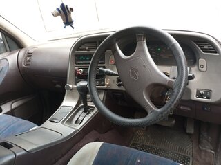 1995 Nissan Largo III (W30), красный, 350000 рублей, вид 1