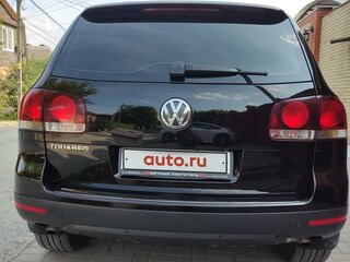 2009 Volkswagen Touareg I Рестайлинг, чёрный, 1530000 рублей, вид 4