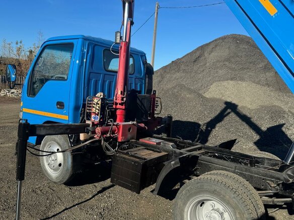1987 Isuzu Elf (N-series), синий, 999000 рублей - вид 20