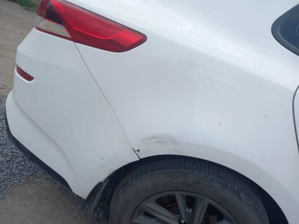 2019 Kia Optima IV Рестайлинг, белый, 1500000 рублей - вид 9