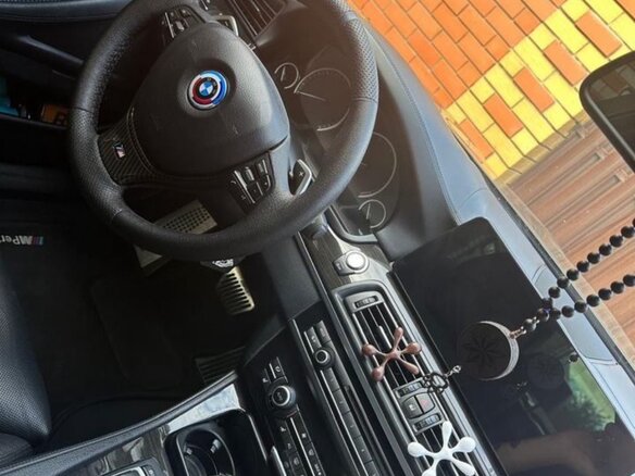 2012 BMW 5 серии 535i xDrive VI (F10/F11/F07), чёрный, 2500000 рублей - вид 36