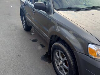 2005 Ford Escape I Рестайлинг, серый, 440000 рублей, вид 3