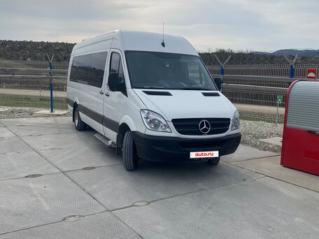 2011 Mercedes-Benz Sprinter, белый, 3200000 рублей, вид 1