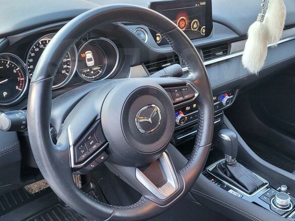 2021 Mazda 6 III (GJ) Рестайлинг 2, серый, 3000000 рублей - вид 3