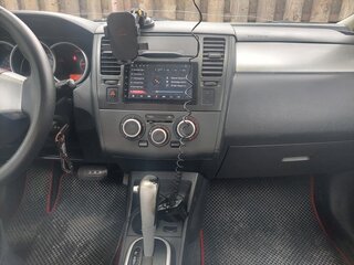 2010 Nissan Tiida I Рестайлинг, серебристый, 730000 рублей, вид 5