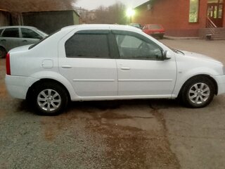 2009 Renault Logan I, белый, 520000 рублей, вид 2