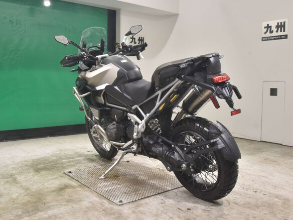 2024 Triumph Tiger 1200, золотистый, 1600000 рублей - вид 5