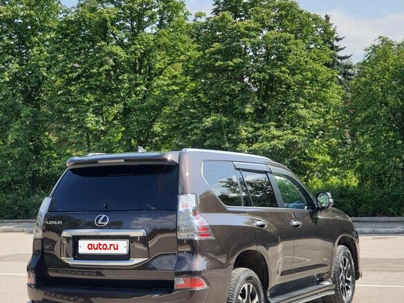 2020 Lexus GX 460 II Рестайлинг 2, коричневый, 7300000 рублей - вид 5