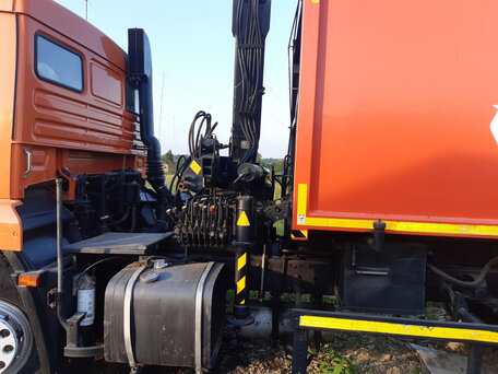2011 КамАЗ 65116, оранжевый, 3000000 рублей, вид 5