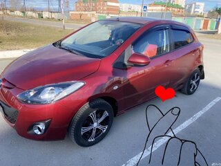 2011 Mazda 2 II Рестайлинг (DE2), красный, 800000 рублей, вид 1