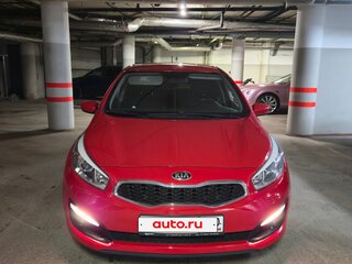 2016 Kia Ceed II Рестайлинг, красный, 1400000 рублей, вид 3