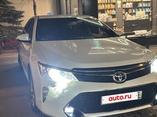 2012 Toyota Camry VII (XV50), белый, 1550000 рублей, вид 2