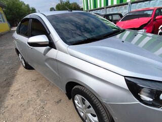 2017 Lada (ВАЗ) Vesta I, серебристый, 690000 рублей, вид 2