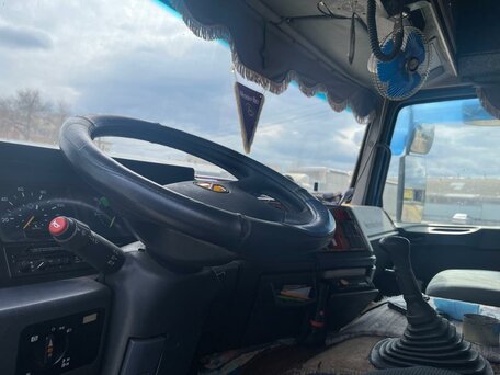 1998 Mercedes-Benz Actros, голубой, 2100000 рублей, вид 4
