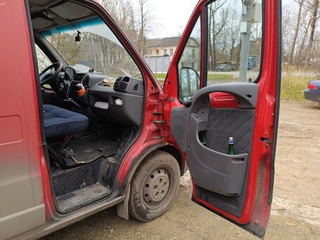 2009 Fiat Professional Ducato, красный, 800000 рублей, вид 3