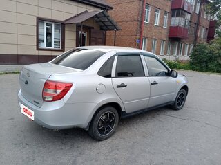 2013 Lada (ВАЗ) Granta I, серебристый, 410000 рублей, вид 4