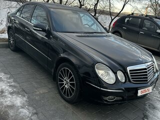 2007 Mercedes-Benz E-Класс 230 III (W211, S211) Рестайлинг, чёрный, 970000 рублей, вид 5