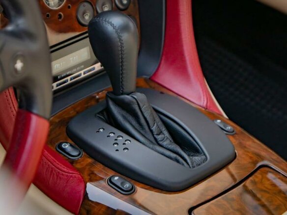 2003 Aston Martin DB7 Vantage I Рестайлинг, чёрный - вид 15